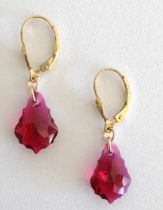 Pendentif Goutte Baroque 6090-22x15mm- Ruby cristal Swarovski