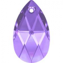 Pendentif larme 6106-16mm Tanzanite x1